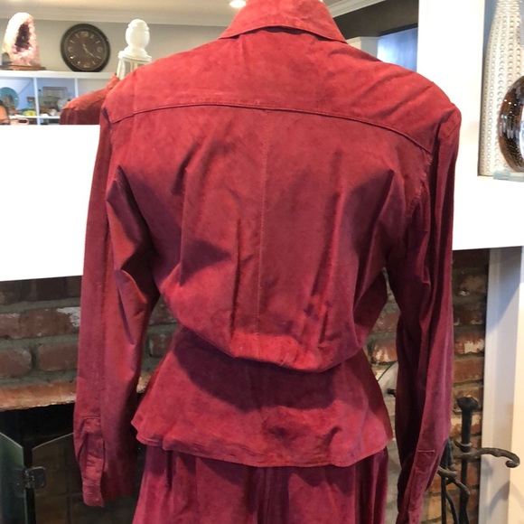 Wilson Vintage Suede flowing skirt and jacket - Picture 6 of 16